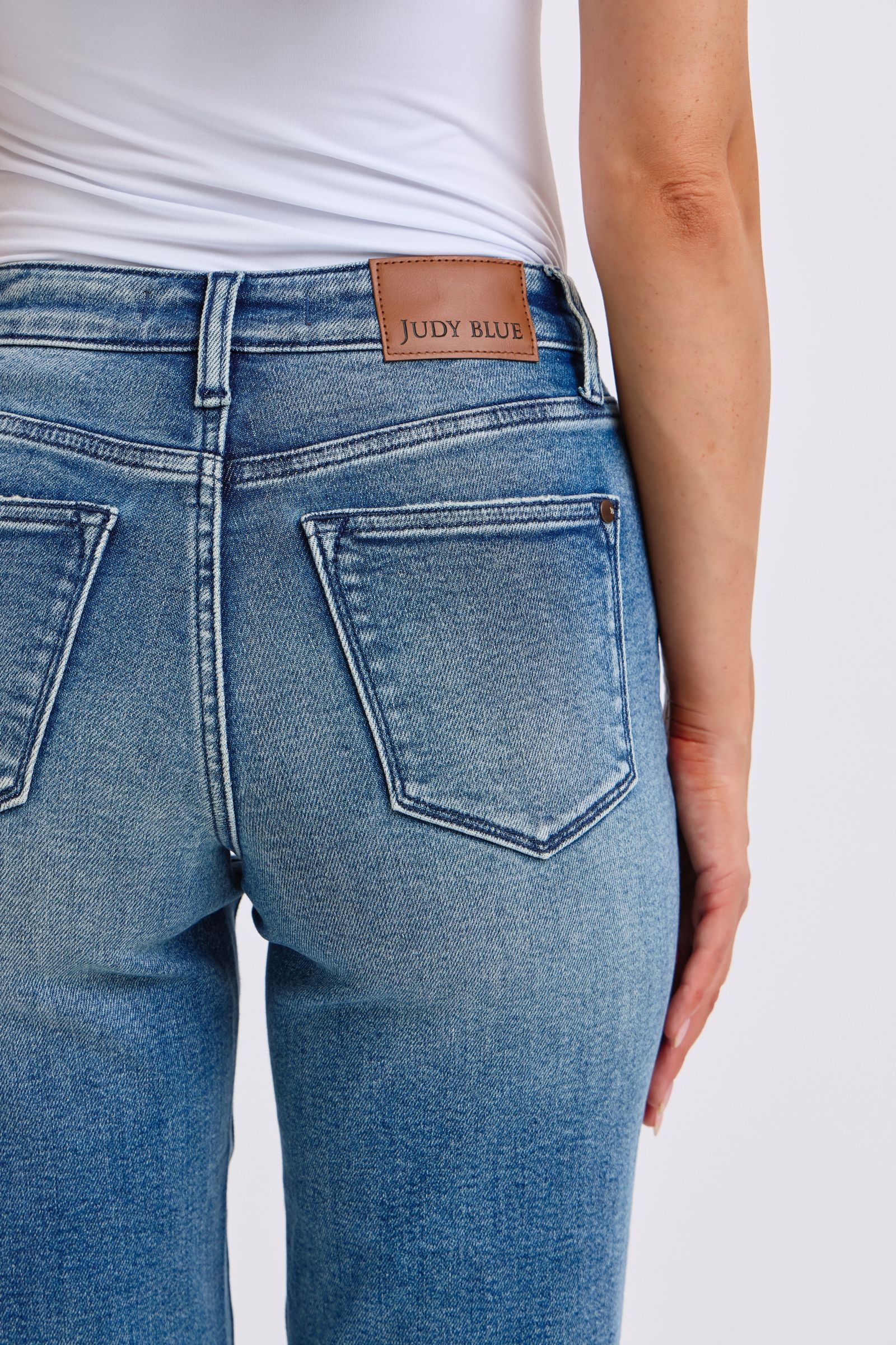 Judy Blue Mid Rise Dad Jeans