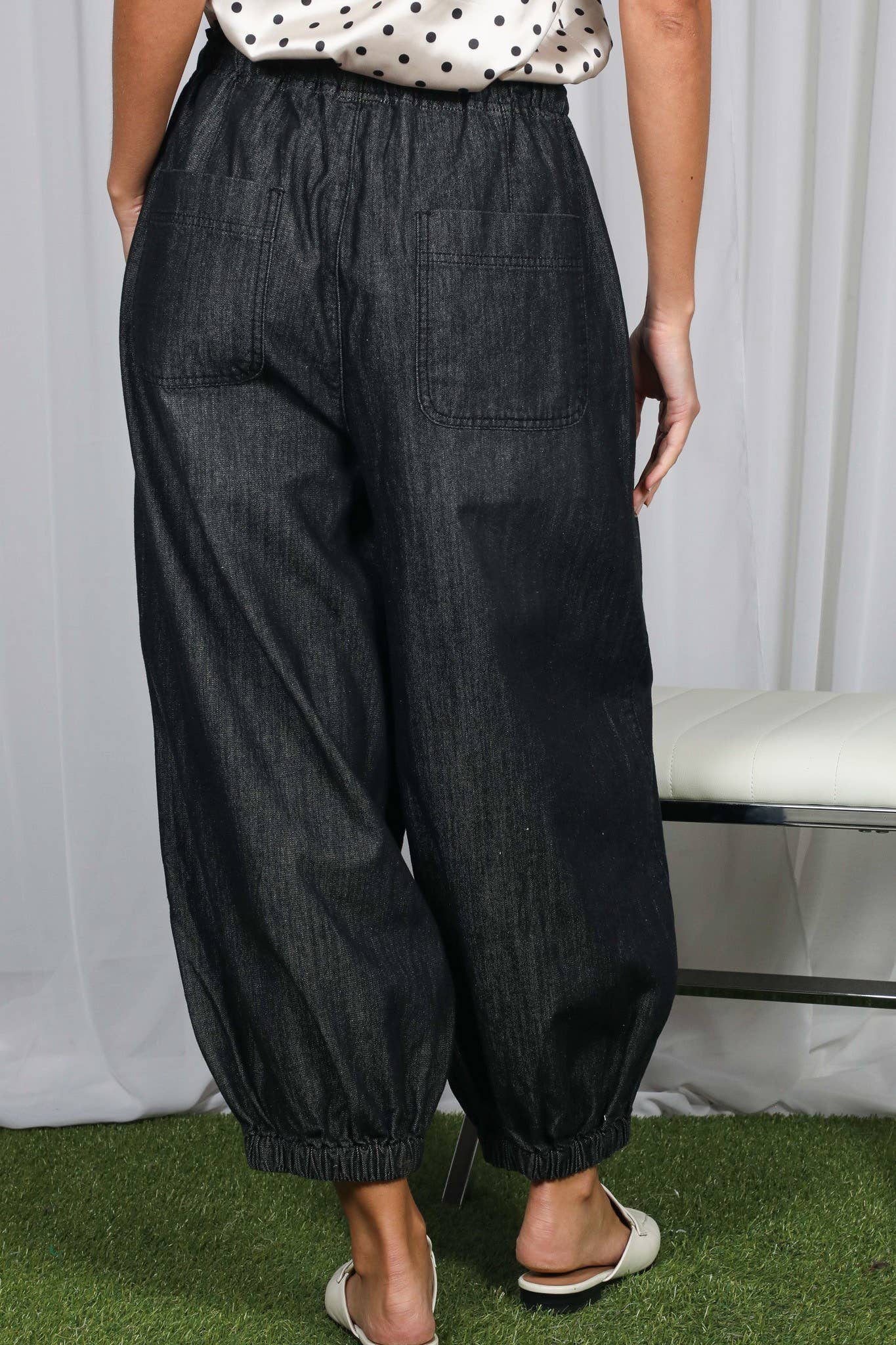 Casual Patch Pockets  Crop Barrel Jeans
