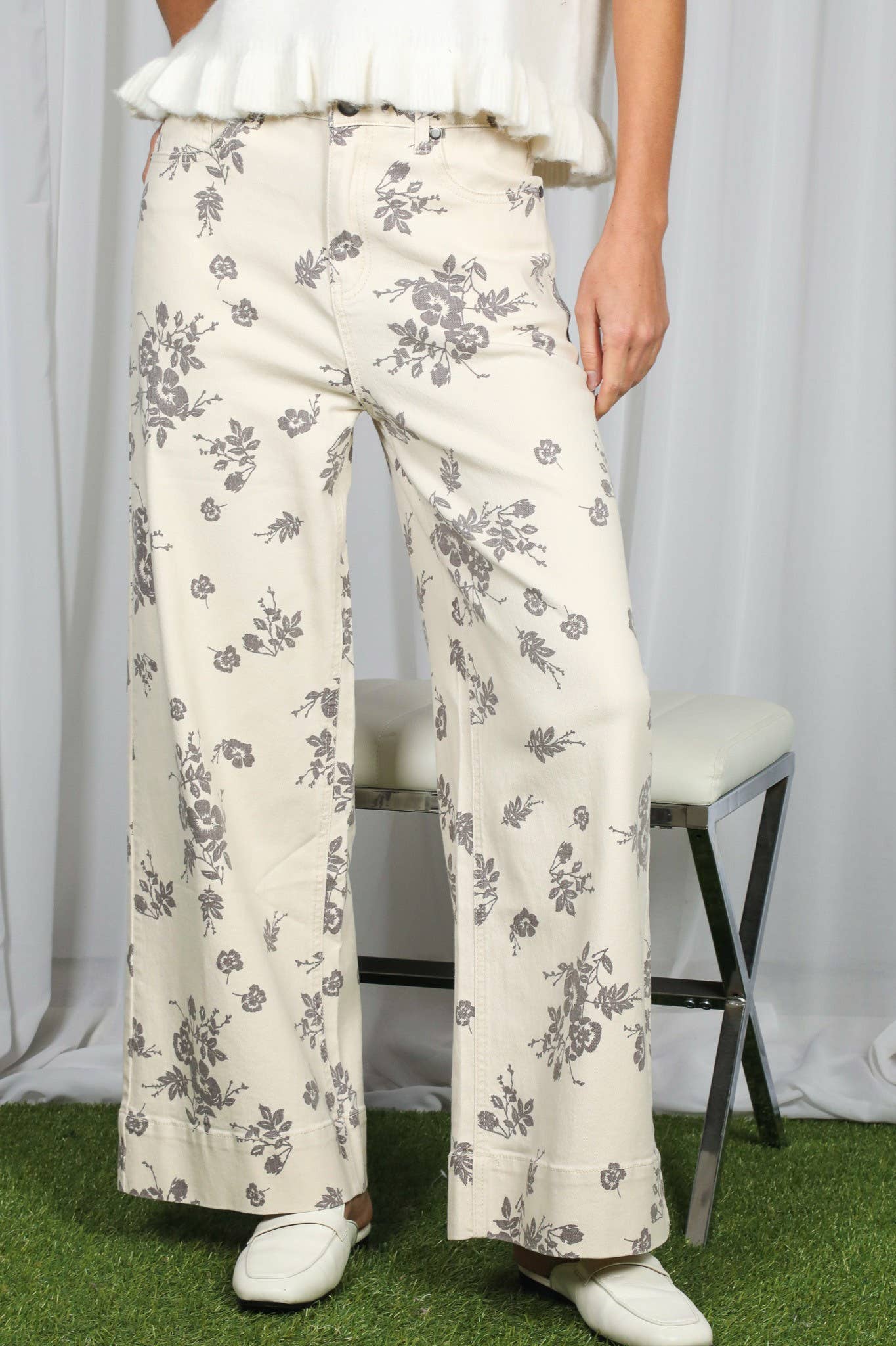 Floral Print Straight Pants