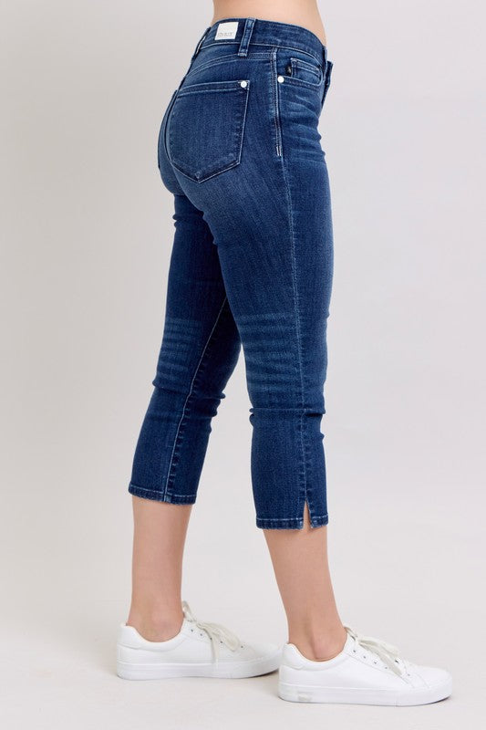 Judy Blue Capri with Side Slit