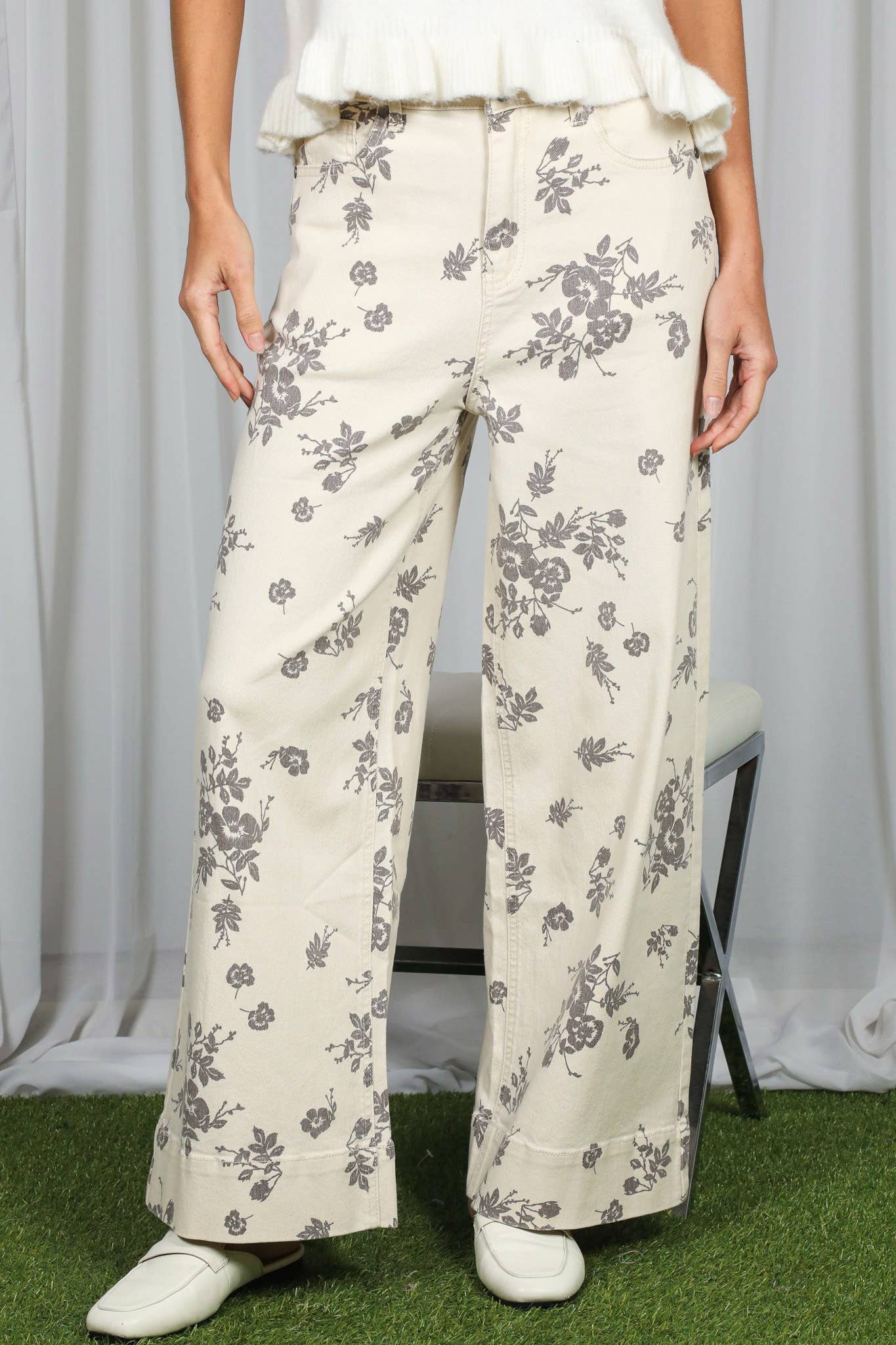 Floral Print Straight Pants