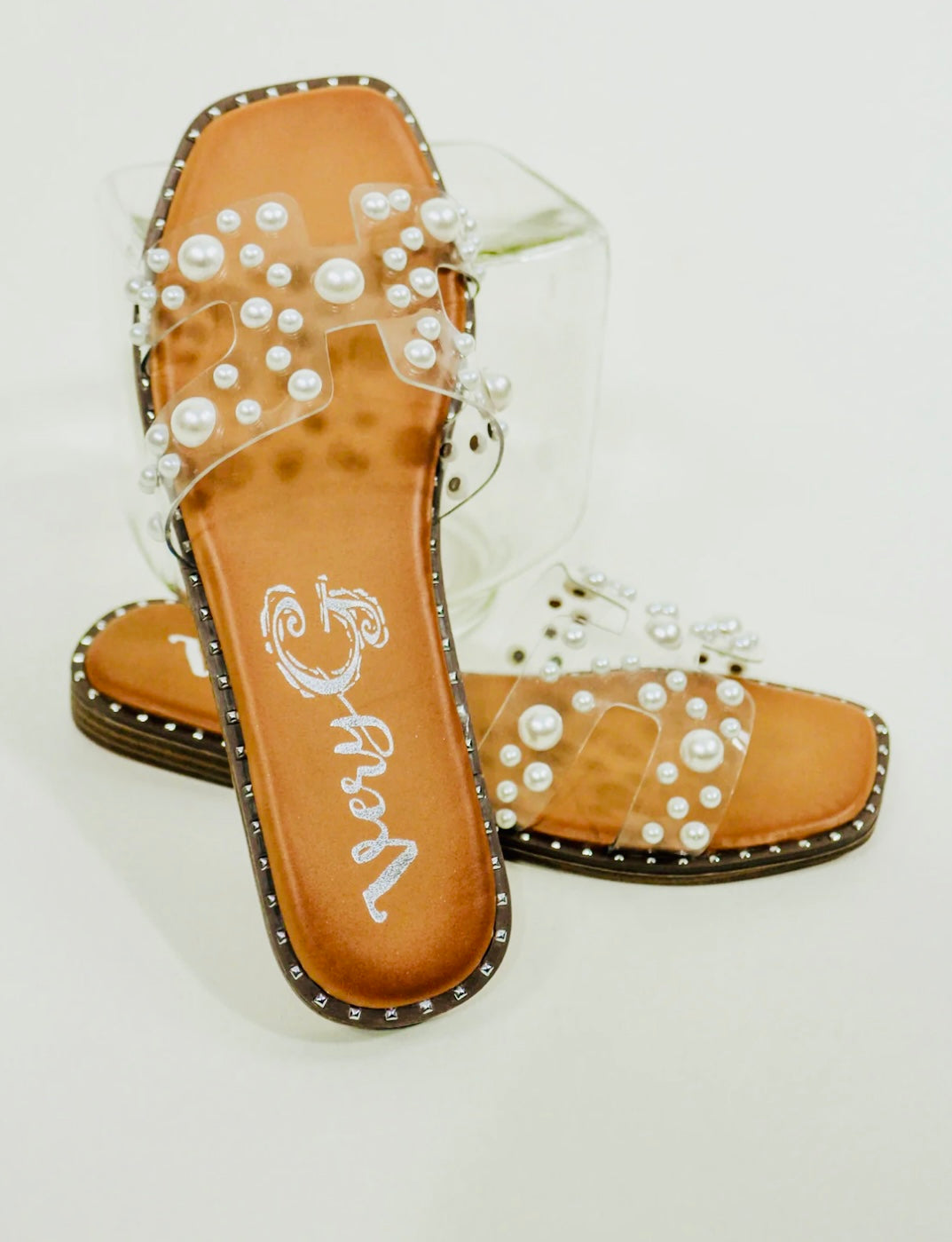 Glamorous Pearl Sandals by Very G